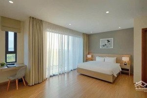 cần bán căn liền kề khu gần biển