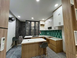 cô hai bán nhà gấp! đường phổ quang phường 2 quận tân bình,dt:50m2/3,550 tỷ, còn bớt lộc, shr