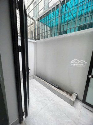 cho thuê biệt thự louis hoàng mai - 25 triệu/tháng. 5 tầng. liên hệ 