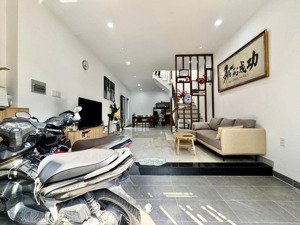 bán nhà trung tâm tân bình - đường gò cẩm đệm. ngay công viên. dt 59,5m2 - 3,690 tỷ. khu dân đông