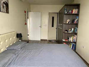 chính chủ cho thuê căn 3 ngủ toà 17t8 trung hoà nhân chính, nội thất cơ bản, vào ở ngay