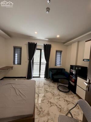 Bán Toà CCMN Phú Diễn-60m2x7T Thang Máy - Ô tô Qua Nhà- Giá 17.5 Tỷ !!!! !