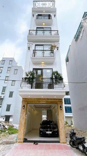 cần bán nhà gấp gần kđt vin tây mỗ, ô tô đỗ, tránh, nhà mới 5 tầng, diện tích 45m2, giá bán 5 tỷ x