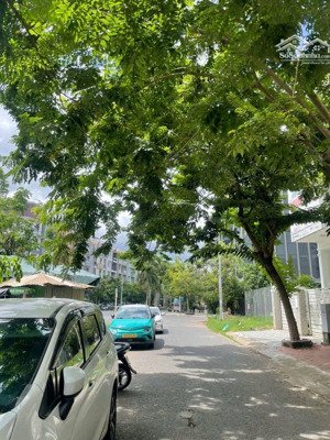 chủ cần cho thuê nhà nguyên căn biệt thự 7,5*20m giá chỉ 50tr rẻ nhất khu him lam