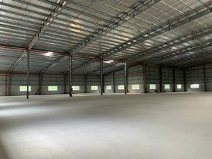 cho thuê kho xưởng 1.300m2 kcn cần giuộc. tiếp nhận đa nghành nghề