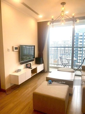 chính chủ gửi bán căn hộ 1 phòng ngủ, 1 vệ sinh, đầy đủ nội thất dự án vinhomes gardenia