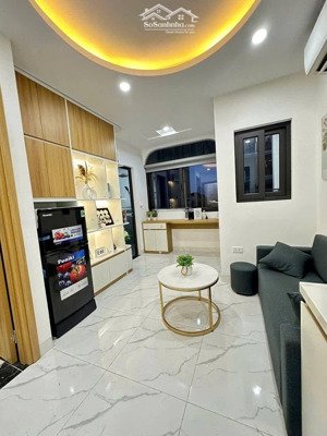 bán tòa chdv mỹ đình, đình thôn,ngõ trước nhà 3.5m, 2thoáng trước sau, 65m*7t*13p kk,d tiền 800tr/n