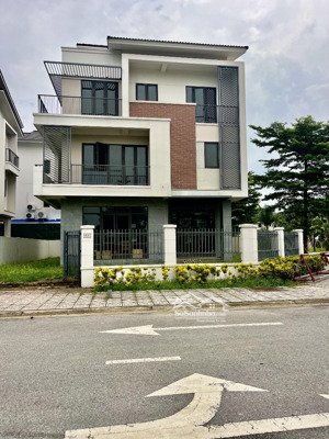 biệt thự đơn lập ven sông cơ hội sở hữu ngay giá f0