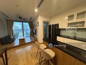 cần bán căn hộ chung cư 2pn, 74m2, đầy đủ nội thất, view bể bơi dự án vinhomes gardenia hàm nghi