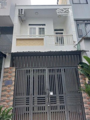 chủ kẹt hạ giá bán gấp nhà 4 x 12m 1 lầu. giá 4,65 tỷ