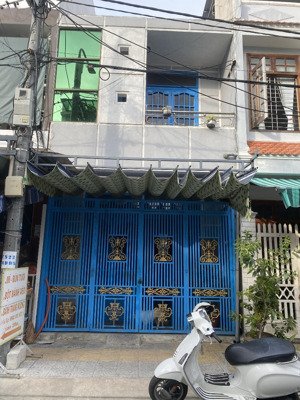 gấp bán nhà mt mỹ đa đông 5, sát biển giá tốt