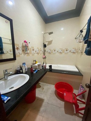 rẻ nhất trục đường âu cơ - mua 1 được 2 diện tích khủng gần 300m2, cách chợ hòa khánh 300m