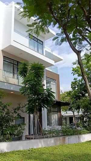 Bán căn biệt thự góc 2 mặt tiền trong khu dân cư Khang Điền quận 9 TPHCM