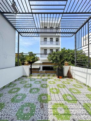 bán gấp nhà mặt tiền rẻ nhất khu vực. 3 tầng, đường số 4, phường bhh a, quận bình tân. chỉ: 6,69tỷ