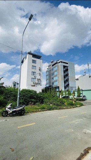 hiếm, lô đất dtcn 104m2 kdc thế kỷ 21 gần trương văn bang giá 18,5 tỷ