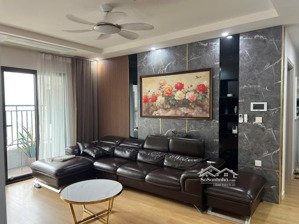 chính chủ cần bán căn 101m2 - 3 ngủ 2 vệ sinh cc cao cấp la casta văn phú - hà đông. lh 