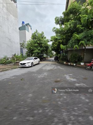 chính chủ bán nhà đẹp gần đh công nghiệp ô tô 7 chỗ vào tận nhà 65m giá hợp lý!