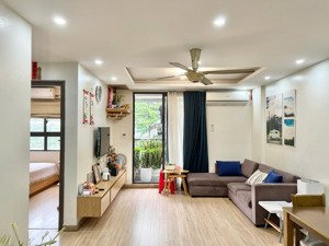 siêu rẻ! chuyển nhượng chung cư newtaco chính chủ. dt 69,5m2, 02 phòng ngủ, 02 vệ sinh, full đồ