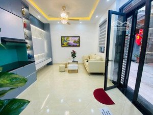 bán nr siêu hot ở tân mai, 4,6 tỷ, 30m2, 4pn, ô tô trước cửa, ngõ thông