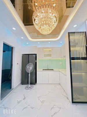 hiếm nhà hẻm xe hơi gần trường thcs huỳnh tấn phát quận 7 dtsd 37m2 2 tầng, giá 3 tỷ 25