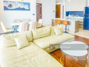 cần bán căn hộ tại d''edge thảo điền tầng cao view sông gồm 3 phòng ngủ với diện tích 142m2