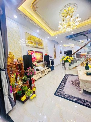 chính chủ kí gửi căn nhà dỗ sơn, tân bình gần cv hoàng văn thụ. gía 2 tỷ 590 , diện tích 51,24m2