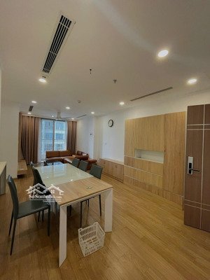 94m2 3pn siêu siêu xinh tầng 16 cc cảnh sát 113 - 299 trung kính. giá cực ngon chỉ 6,99 tỷ