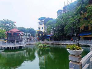 chính chủ bán nhà phú đô, 36m²x4t, ô tô vào tận cửa, view hồ đẹp, kinh doanh ở sướng giá 8.8 tỷ