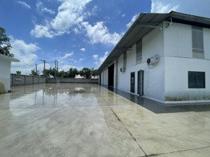 cho thuê kho, nhà xưởng tại lai uyên, bàu bàng, bình dương. liên hệ 