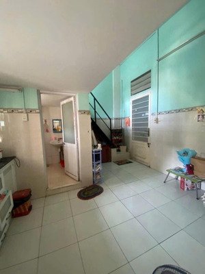 nhà xã hội becamex định hòa, lầu 3 sổ hồng 455 triệu. thuê 2 triệu/tháng. sài gòn mua được