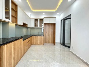 nhà đẹp - ngộp bán gấp trong tuần. bán nhà trần quang khải 3 tầng, 3 pn, 3 wc giá 9.2 tỷ