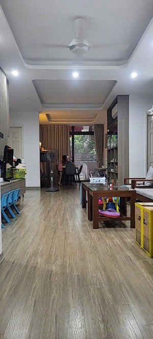 bán cc 3pn 2wc tại lương thế vinh, 113m2, giá ưu đãi 6,45 tỷ, nam từ liêm, hn