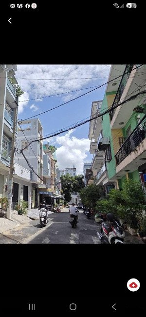 9 tỷ 500 thương lượng, bán nhà mới mặt tiền, 4 tầng, diện tích : ngan 4 mét - dài 16 mét.