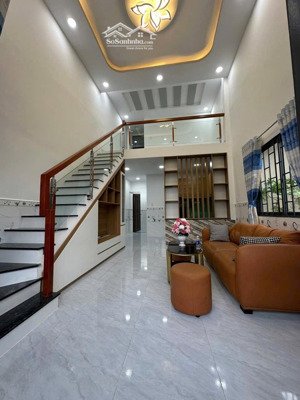 bán nhà quận 12, đường thạnh xuân 22, nhà 1 lửng đúc hẻm lớn. lh 