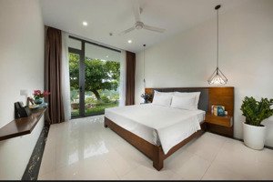 cần bán nhà sổ đỏ 400 m2- đầy đủ nội thất tại ivory villas and resort