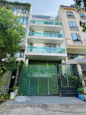 bán nhà đường quốc hương - thảo điền - dt 7x20m - 5 tầng - giá 33 tỷ