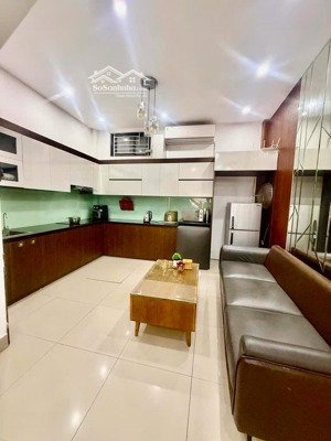 bán nhà lô góc đền lừ - 55m² x 4t - giá 14.x tỷ ,gara ô tô