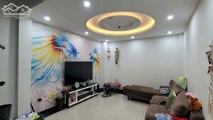 BÁN NHÀ CỔ LINH 4 TẦNG- 43.5M2 HAI BƯỚC RA PHỐ-NHÀ ĐẸP, Ở NGAY - HÀNG XÓM AEON LONG BIÊN - Ô CHỜ THANG MÁY.