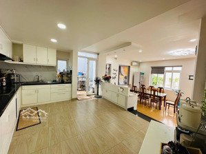 cần vốn xoay kd - cần bán gấp căn biệt thự đẹp hoàng hoa thám, p7, bt - 10x19m(155m2) -3 tầng 22 tỷ