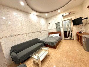 trải nghiệm cuộc sống tiện nghi căn hộ tách bếp full nội thất, tại 31 ung văn khiêm, q. bình thạnh