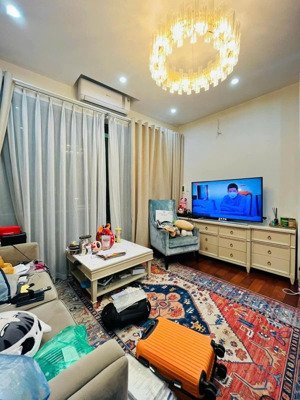 bán nhà phố đông thiên vĩnh hưng, lĩnh nam, hoàng mai, 32m x 5 tầng giá 4.75 tỷ.