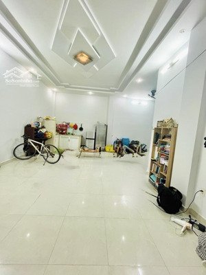 gần chợ gv-phòng cc số 5-nhà ở ngay-65m2-ngang gần 5m-nở hậu-3pn-nguyễn văn nghi p7 gv-chỉ 6tỷ tl