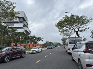 căn hộ full nội thất đh fpt nhận nhà tháng 8