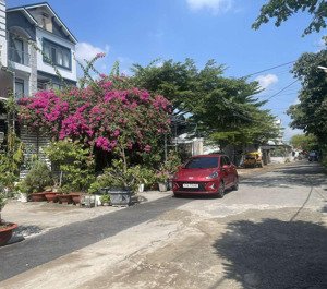 nhà 3 tầng đường thạnh xuân 43, phường thạnh xuân, q12, dt 72m2(4,6x15). hẻm 8m,giá 5,5 tỷ