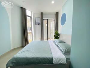 Cho thuê căn hộ Studio Ban công Q1 gần công viên Lê Văn Tám, chợ Tân Định, nhà thờ Tân Định