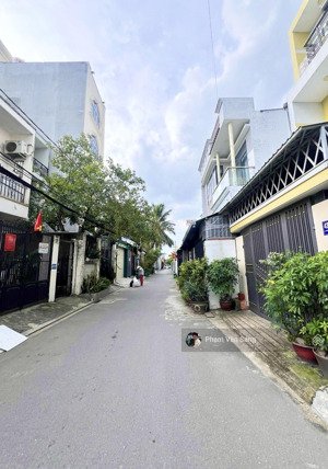 bán căn hộ dịch vụ vườn lài, an phú đông, q12. có 18 phòng thu nhập 70tr/th. đường xe tải thông