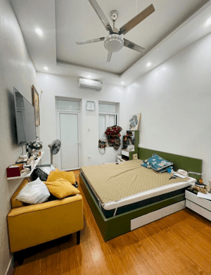 Bán nhà Tân Mai 40mx4T, 4 ngủ, SĐCC, 7.19 tỷ.