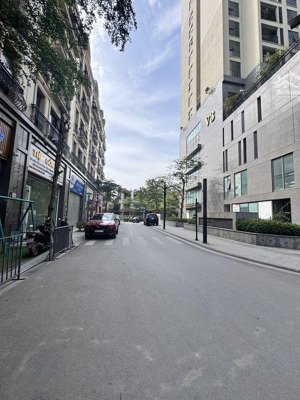 shophouse - tera an hưng - cho thuê giá cao - 65m- 7tầng thang máy- 26.4 tỷ.