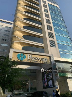 cực khan hiếm. bán nhà mặt tiền hai bà trưng, quận 1. dt: 300m2 (15x20m), ctxd: hầm 12 tầng. 105 tỷ