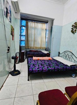 nhỉnh 3 tỷ. hiếm, tứ liên, tây hồ, 30m2, 4 tầng, không quy hoạch, đóng thuế đầy đủ